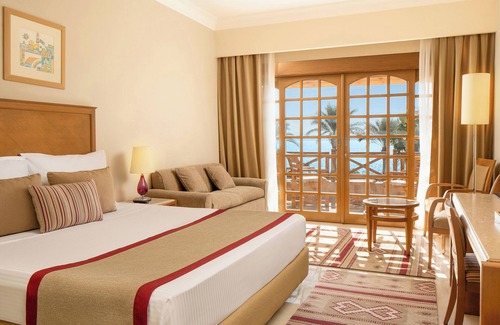 Taba Hotel | Steigenberger Hotel & Nelson Village
