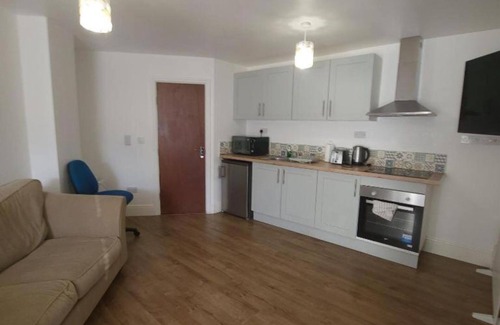 Patchway Apartment | Steller Suite, 3 Single Beds