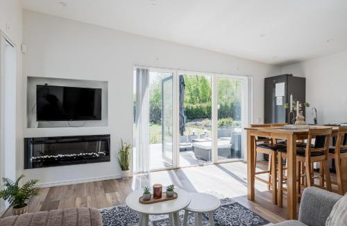 Linkoping House | Stenhuset