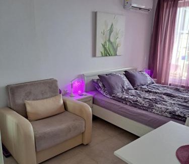Ravda Apartment | Stensi Atlantis studia