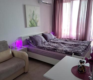 Ravda Apartment | Stensi Atlantis studia