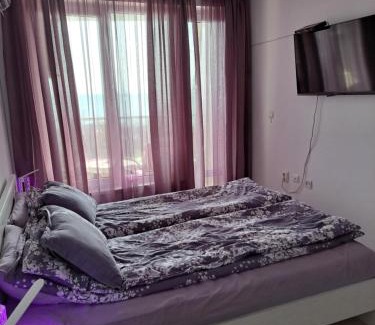 Ravda Apartment | Stensi Atlantis studia