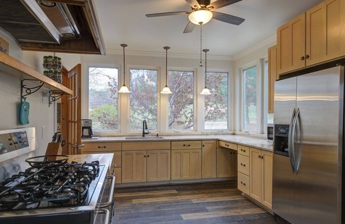 Palmer Lake House | Step inside our carefully crafted Oasis