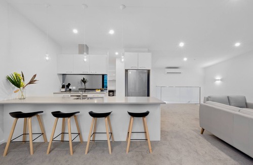 Queenstown House | Step into The Edge