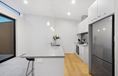 Queenstown House | Step into The Edge
