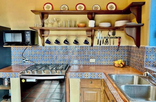 Loreto House | Steps to BEACH! Privacy in the Heart of Loreto!