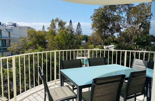 Mudjimba Apartment | Steps to Mudjimba Beach, Cafes & Village, The Sunny Coasts Hidden Gem with Pool