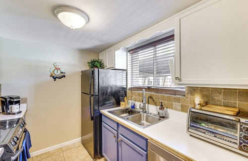 Fashion Square House | Steps to Old Town Scottsdale: Townhome w/Pool!