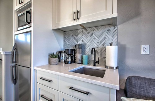 Twin Falls Apartment | Steps to the Canyon Rim w/Fast Wi-Fi & EV Charging