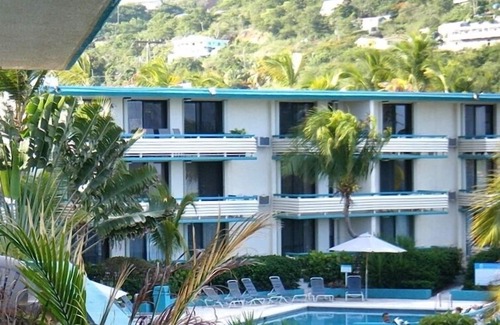 Bolongo Bay Condo | Steps to the Sand, 3 Pools, 2 Fine Restaurants, a Great Beach