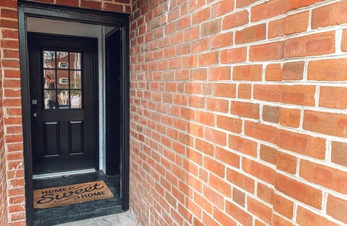Miller Southside Apartment | Steps to VT Campus & Cassell Cozy Blacksburg Studio