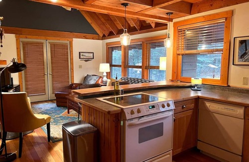 Bayfield Ski Chalet | Still Life Cottage @ Brickyard Creek, Bayfield