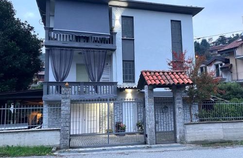 San Mauro Torinese Apartment | Stillness Valley - La Casa nella Valle della Quiete