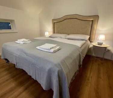Glienicke/Nordbahn Apartment | Stilvolles Naturidyll bei Berlin