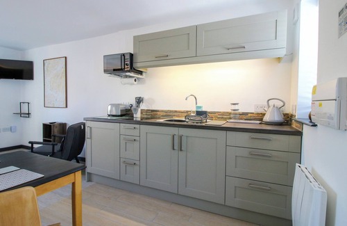 Bromlow Cottage | Stiper View Barn 1