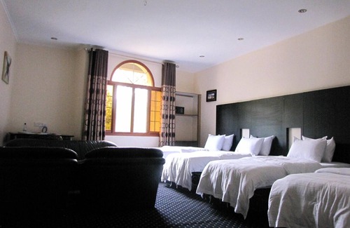 Gisenyi Hotel | Stipp Hotel Gisenyi