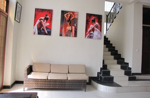 Gisenyi Hotel | Stipp Hotel Gisenyi