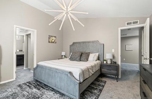 Nampa House | Stoddard Trailhead Central Nampa Home - Sleeps 10