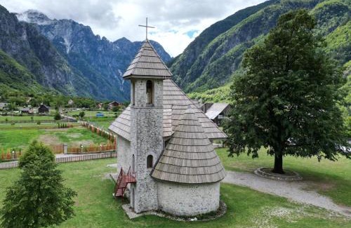 Shale Bed & Breakfast | Stomici Guesthouse