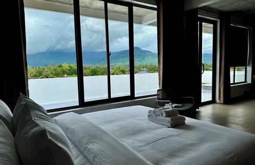 Kampot Hotel | Stone Age Boutique