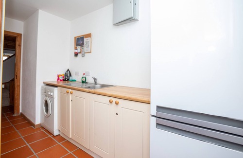 Ballinskelligs Apartment | Stone Cottage Holiday Home Ballinskelligs