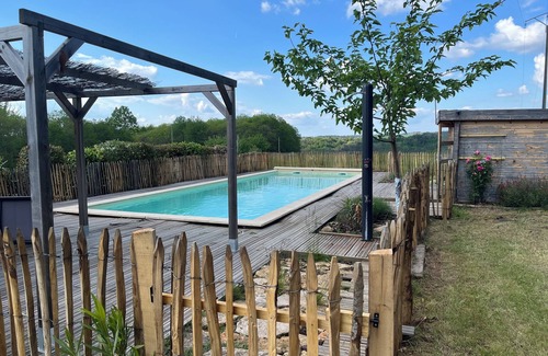 Villefranche-du-Perigord House | Stone country house with swimming pool