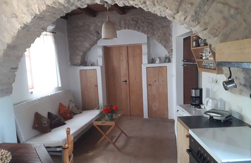 Kithira House | STONE HOUSE