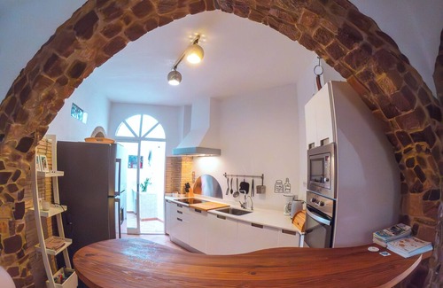 Sagunto House | Stone house in Ciutat Vella