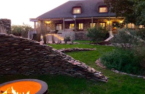 McGregor Villa | Stone House McGregor