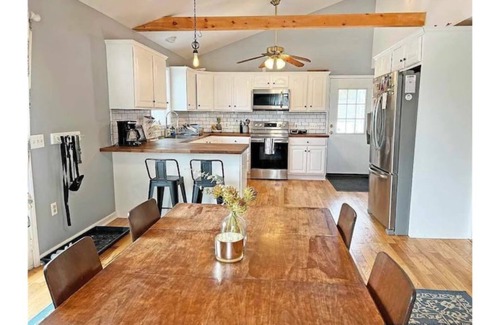 Town of Marbletown House | Stone Ridge Stunner