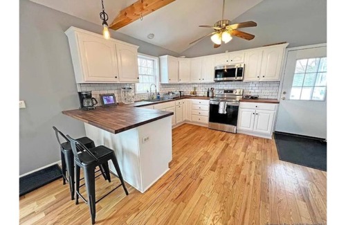Town of Marbletown House | Stone Ridge Stunner
