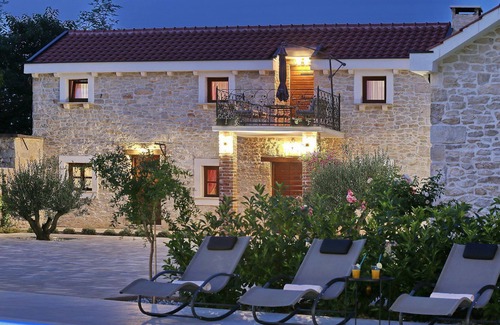 Skabrnja Villa | Stone villa Tereza, 4 bedroom, table tennis, playground for kids, pool
