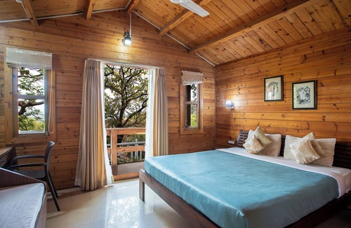 Bogmolo Hotel | Stone Water Eco Resort