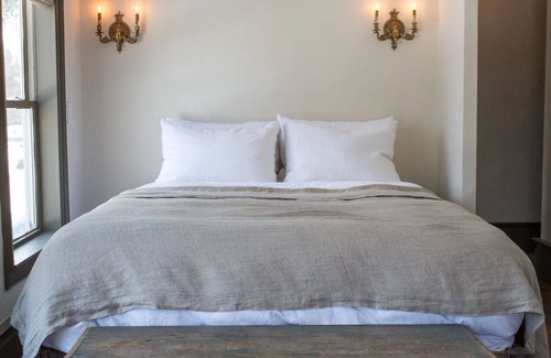 Accord Bed & Breakfast | Stonehill's Farmhouse