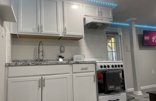 Stone Mountain Apartment | Stonemountain City Apartment With Private Entrance