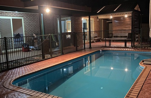 Shell Cove House | Stones throw away from several beaches, Shellcove Marina, Shellharbour village,