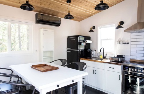 Auburn Cabin | Stoney Falls Hideaway - A retreat away from it all