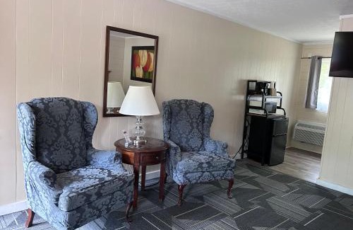Valley Creek Run Hotel | Stony Creek Motel