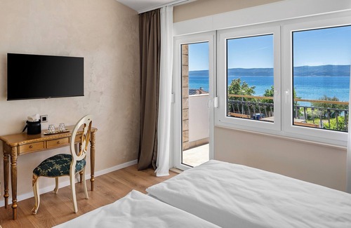 Duce Bed & Breakfast | Storge Boutique Bed & Breakfast