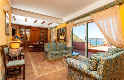 Taormina Villa | Storica Villa Taormina