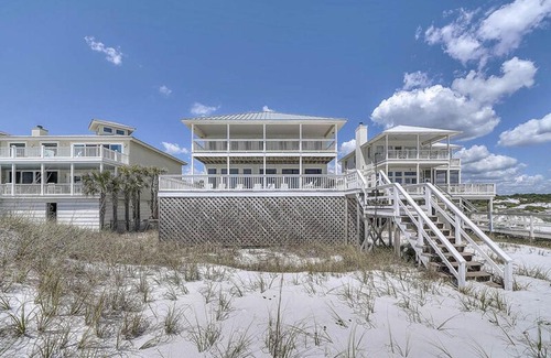Gulf Trace House | Storks Nest by Five Star Properties