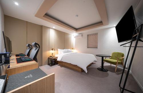 Ingye-dong Hotel | Story 9 Hotel