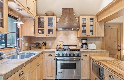 Sundance Cabin | Storybook Stone Cottage, Short Walk to Resort, Hot Tub, Fireplace