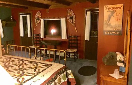 Waterbury Cabin | Stowe Austrian Chalet