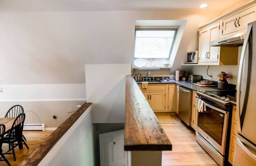 Stowe Hollow Apartment | Stowe-Away B-1 bedroom Luxury Apartment