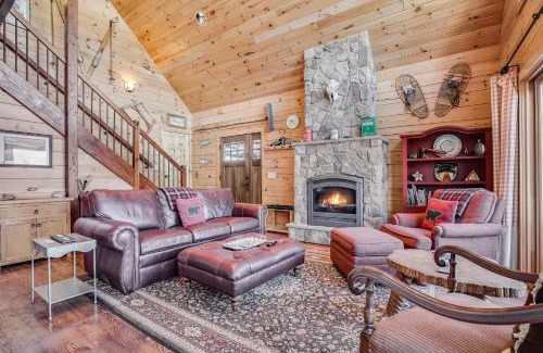 Lyle House | Straight From The Heart cabin