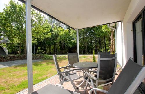 Lobbe Apartment | strandnahe FeWo mit Terrasse, gratis Nutzung vom AHOI Erlebnisbad und Sauna in Sellin - Rex Rugia FeWo 10-1