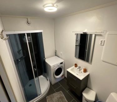 Skjervoy Apartment | Strandveien 71