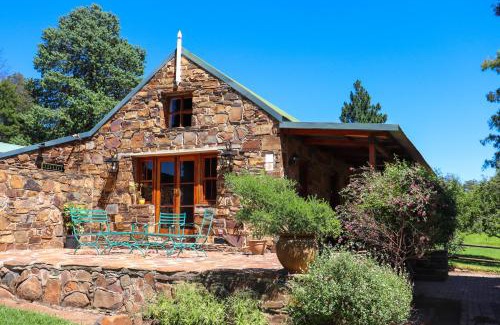 Emakhazeni House | Strathwold Cottages