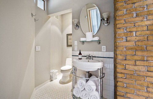 Newfield Bed & Breakfast | Stratton Creek Inn